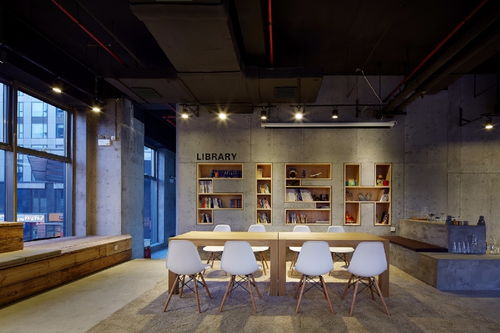 850平現(xiàn)代簡(jiǎn)約辦公空間 融合工業(yè)風(fēng)的貿(mào)易公司裝修實(shí)景賞析